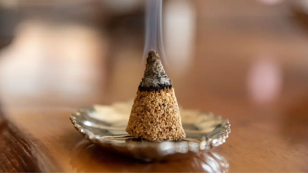 incenso de cone