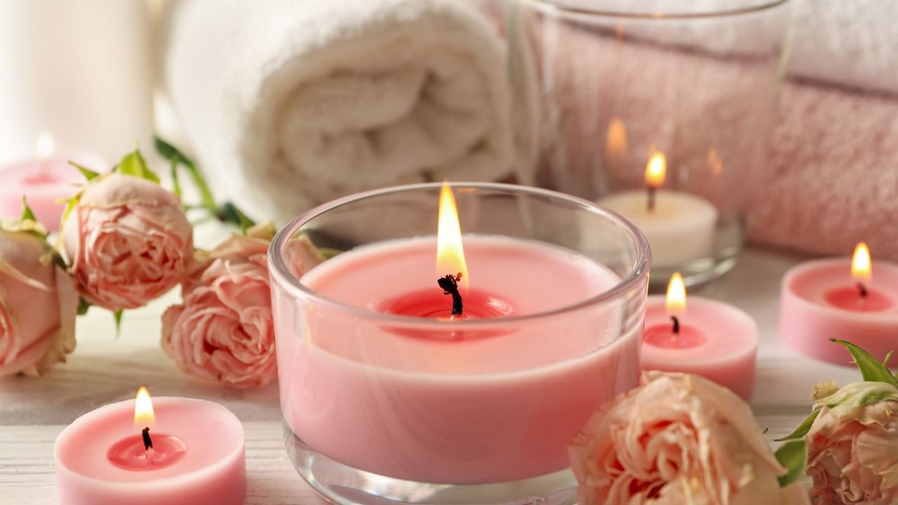 velas aromáticas rosa
