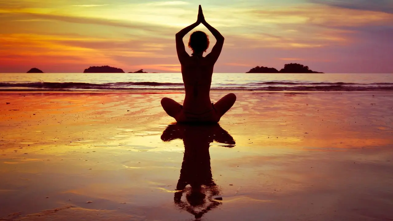 yoga na praia